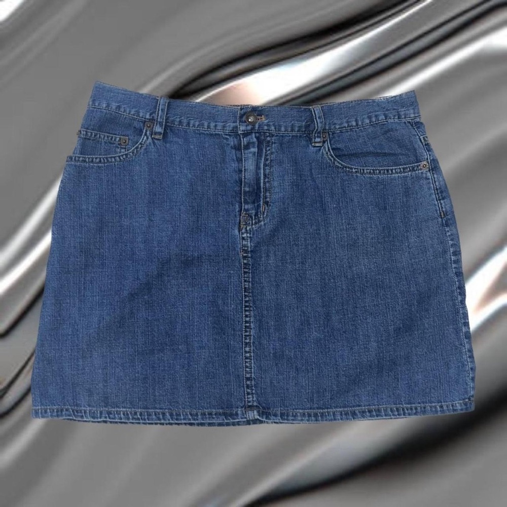 Vintage 2000s Denim DKNY Jeans Skirt.